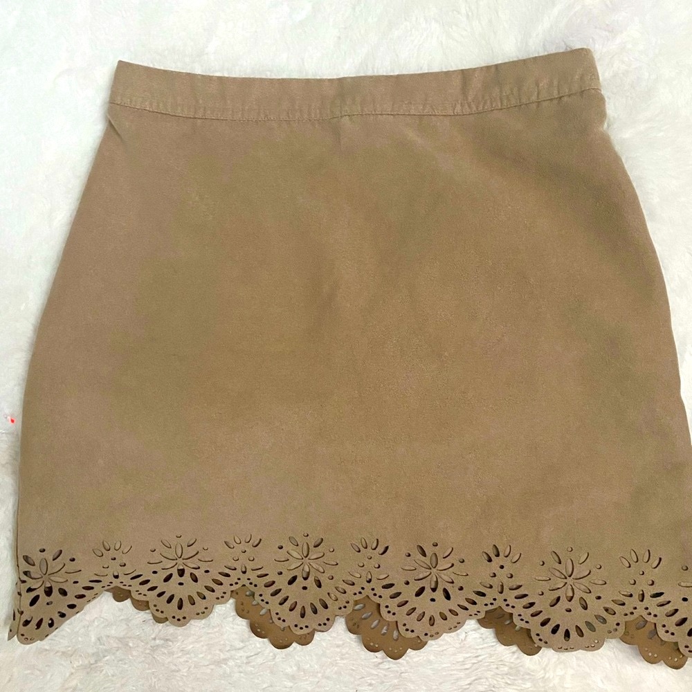Hollister mini skirt